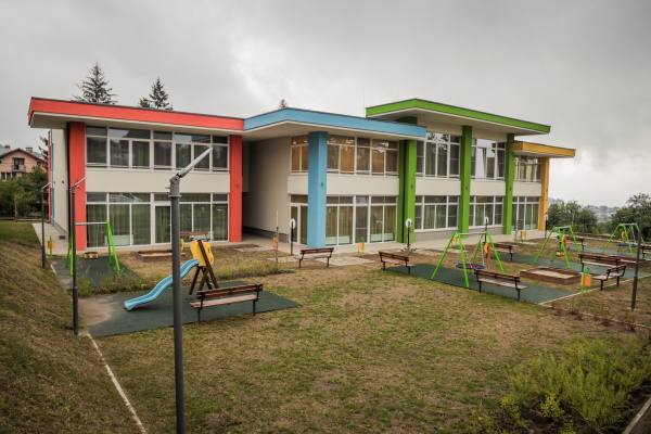 Фандъкова: Днес откриваме новата сграда на детска градина ?Щурче“ в Бистрица